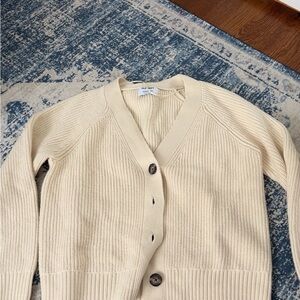 Old Navy Cream V-Neck Ribbed Cardigan